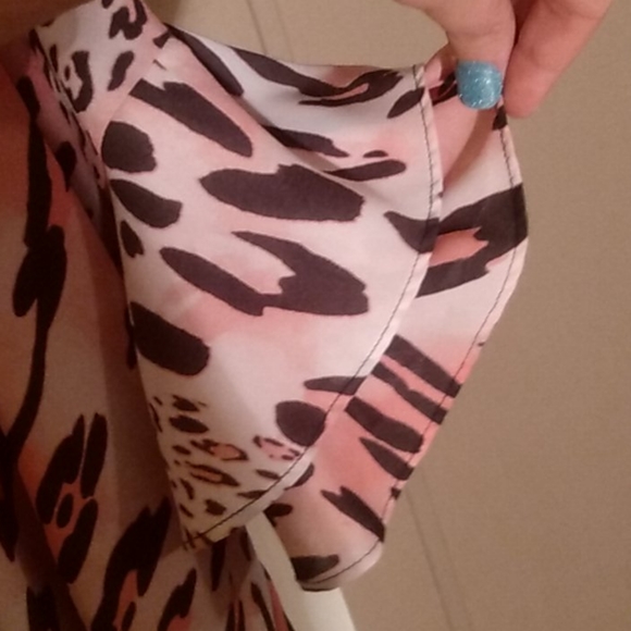 Blouse - Picture 3 of 5